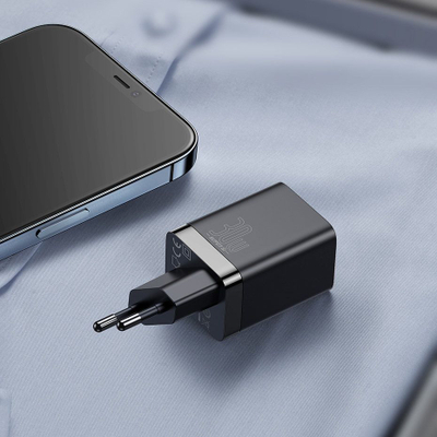 Karikues Baseus Super Si Pro, 1 x USB A 1 x USB C, i zi