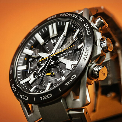Orë për meshkuj Casio Edifice Bluetooth Connected Solar EQB-2000DB-1AER (650), e argjendtë