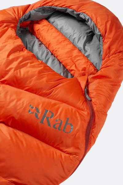 Thes gjumi Rab Alpine 200, pupla 650 cuin, hapje majtas, portokalli