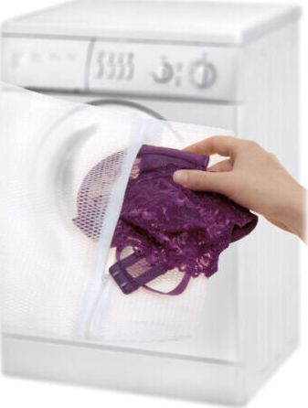 Qese larje për rroba delikate, me zinxhir plastik, të bardha