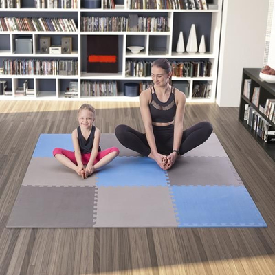 Подлога за вежбање One Fitness puzzle, 9 парчиња, сина/сива