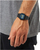 Orë dore Casio F105W-1A, e zezë
