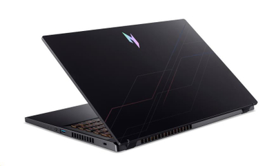 Laptop gaming Acer Nitro V 15 ANV15-52-574C, 15.6" FHD, i5-13420H, 16GB RAM, 1TB SSD, RTX 3050, i zi