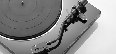 Gramafon Denon DP-450USB, i zi