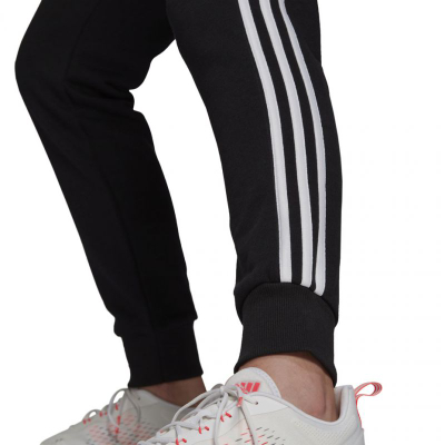Долни тренерки за жени Adidas Essentials Tapered Cuffed