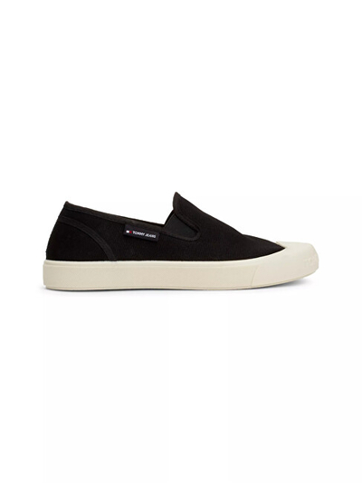Atlete për femra Tommy Hilfiger Slip-Ons, të zeza