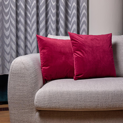 Jastëk dekorues Nuka Home, 45x45cm, i kuq