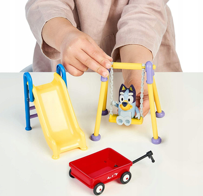 Set lodrash Moose Toys Bluey Playground, me figurë, shumëngjyrësh