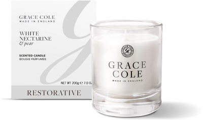 Qiri me aromë Grace Cole White Nectarine &amp; Pear, 200g, në gotë transparentë, i bardhë