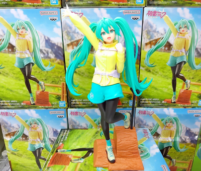 Figurë aksion Banpresto Hatsune Miku Holiday Memories, 7.5\", 19 cm, shumëngjyrëshe