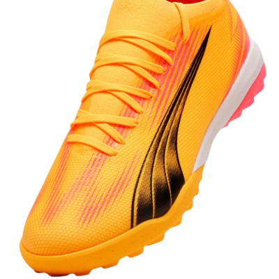 Atlete futbolli për burra Puma Ultra Match TT 03