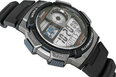 Ora digjitale Casio AE1000W 1B World Time, rezistente 100m, me ndriçim LED, e zezë