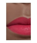 Ruž buzësh Chanel Rouge Allure, shkëlqim sateni, mbulim intensiv, rozë