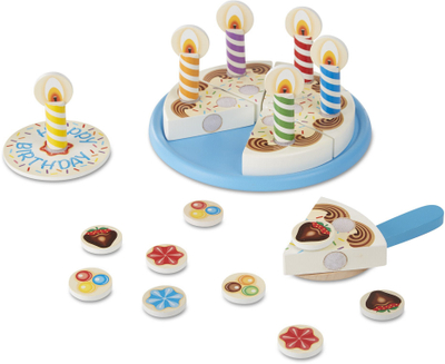 Сет играчка Малиса & Даг Роденденска Торта, дрвена торта, со свеќички, шарена