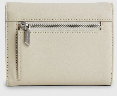 Kuletë Calvin Klein K60K610969PEA
