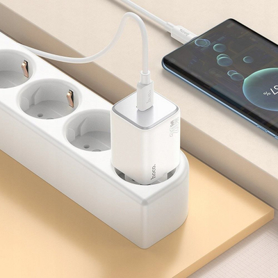 Karikues muror Hoco N40, 20W, USB C PD 3A, i bardhë