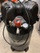 Kompresor me piston AmPro Siltek 50V, 1.3Hp, 8 bar, depozitë 50L, i zi