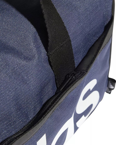 Çantë sportive Adidas Linear Duffel XS HR5346, me fund të përforcuar, që s’e merr uji, blu navy