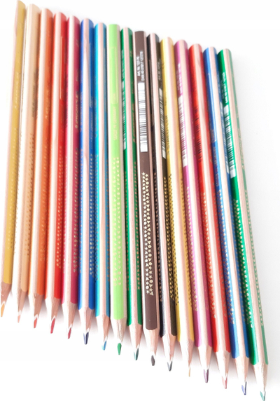 Set lapsash me ngjyra Staedtler Noris Colour 187 C12P1, trekëndorë, 16 copë, shumëngjyrësh