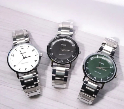 Orë dore Casio MTP-VT03D-1B, analog, çelik inox, cifër e zezë