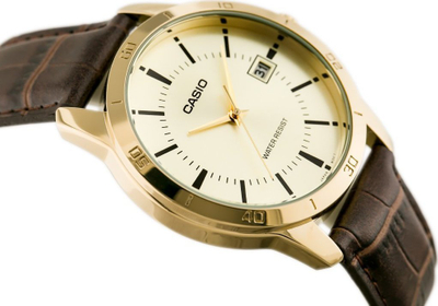 Orë Casio MTPV004GL-9A quartz, me rrip lëkure kafe