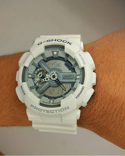 Orë dore Casio G-shock GA-110C-7AER
