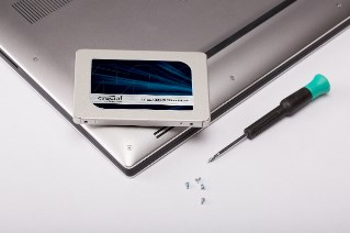Внатрешен SSD Crucial MX500, 1TB, 2.5\", до 560 MB/s