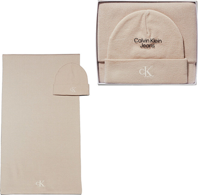 Set për femra Calvin Klein, shall + kapele, bezhë