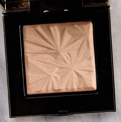 Blush kompakt Bobbi Brown Luxe Natural Blush Illuminating, Golden Hour, 4g