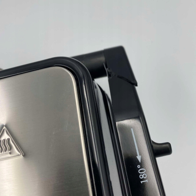 Grill elektrik Standart ZM-902B, për tavolinë, ngjyrë e zezë