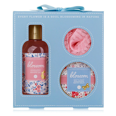 Set dushi Accentra Blossom - Xhel dushi Blossom 150 ml + kripë dushi Blossom 50 g + sfungjer