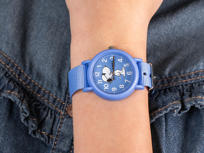 Orë dore Timex Peanuts Snoopy TW2T65800