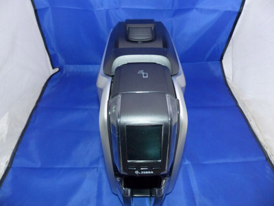 Печатач за пластични картички Zebra ZC300, 300 dpi, двострано печатење, USB LAN