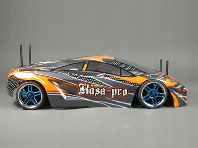 Makinë me telekomandë Kasa Pro M Touring Car, 1:10, brushless 2.4 GHz 4WD, jeshile e hirtë