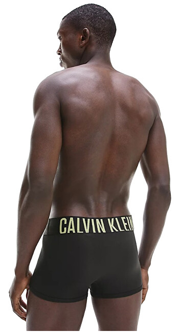Mbathje Calvin Klein NB2599A1QJ