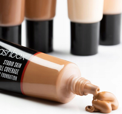 Fondatinë e lëngshme Smashbox Studio Skin High Cover, 30 ml, nuanca 1.15 Fair Light Warm Peachy