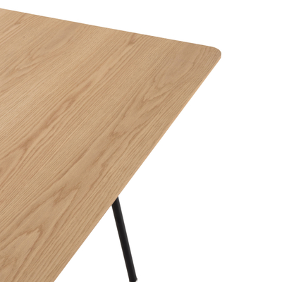 Tavolinë ngrënieje TRENK HM9614.01, MDF me veneer lisi, 120x120x75 cm, natyrale e zezë