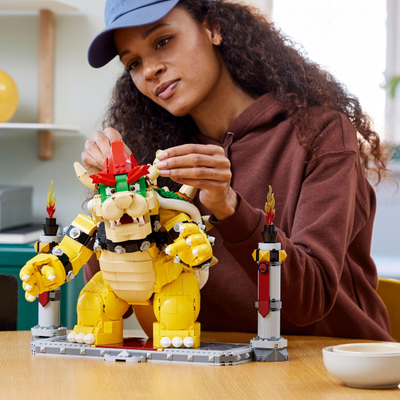 Set ndërtimi LEGO Super Mario The Mighty Bowser 71411, 2807 pjesë, për ekspozim dhe lojë, shumëngjyrësh