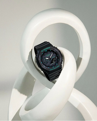 Orë për femra Casio, e zezë