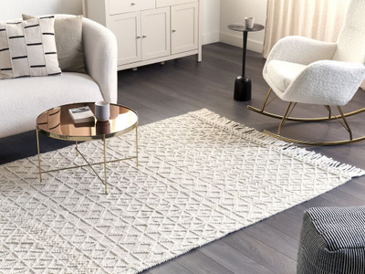 Tapet ALUCRA Area Rug, 160 x 230 cm, me model gjeometrik, bezhë e çelët