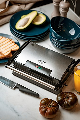Grill elektrik Adler AD 3052, pllaka me veshje teflon, vrimë kullimi yndyre, i zi