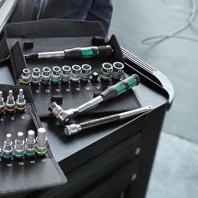 Клуч ратчет Wera Zyklop Hybrid 1/2", со промена на насока