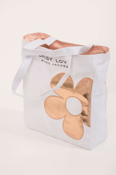 Женска чанта Marc Jacobs Daisy Love, платно, 16 x 15 x 4cm, бела со златна