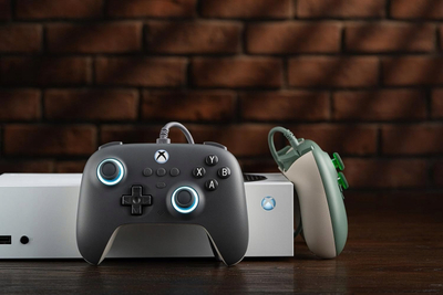 Gamepad 8BitDo Ultimate C për Xbox, me kabllo, RGB, gri