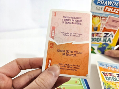 Loja me letra True or False General Knowledge, 55 letra, për familje, shumëngjyrëshe