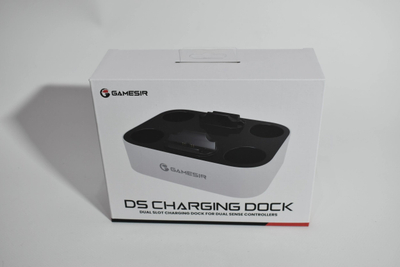 Stacion karikimi GameSir ZHP501 për PS5 DualSense, dy kontrollorë, USB-C, bardh e zi