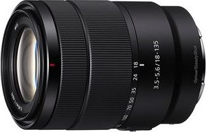 Objektiv Sony E 18-135mm OSS, F/3.5-5.6, APS-C, i zi