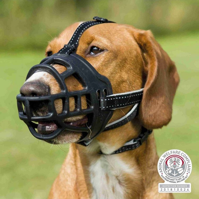 Maskë për qen Trixie Muzzle Flex, S, e zezë