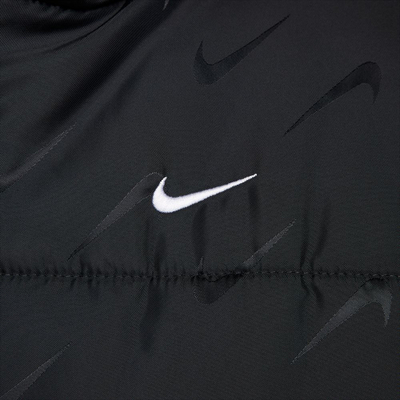 Xhaketë puff Nike WMNS Classic Loose Therma FIT për femra, me kapuç, e zezë