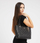 Çantë dore Guess mGU2651, e zezë